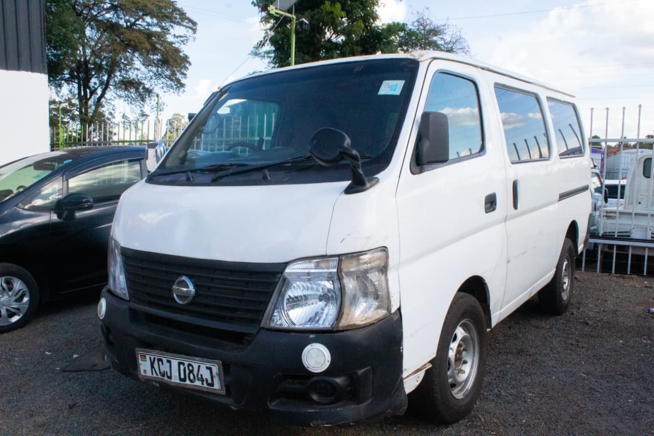 Vehicle photo thumbnail 2