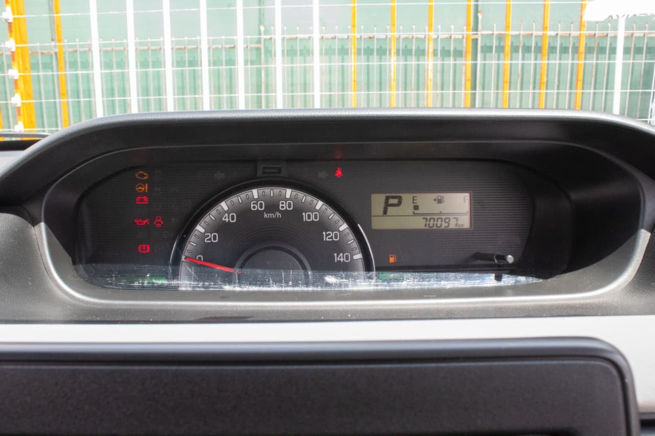 Vehicle photo thumbnail 7