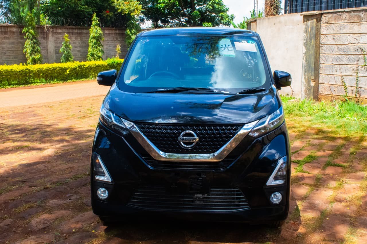 Nissan Highway Star ( S Hybrid)